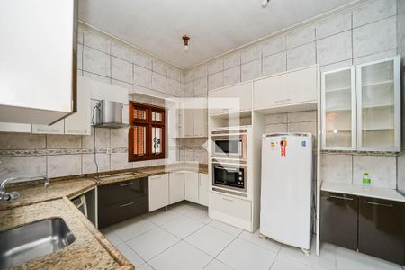 Casa à venda com 300m², 4 quartos e 2 vagasCozinha