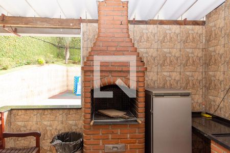 Apartamento à venda com 73m², 2 quartos e 1 vagaÁrea comum