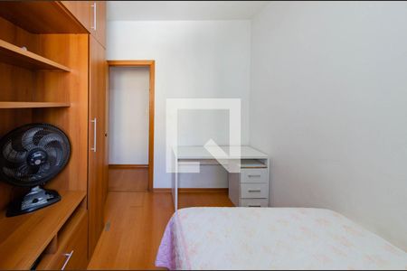 Apartamento à venda com 102m², 3 quartos e 1 vagaQuarto 2