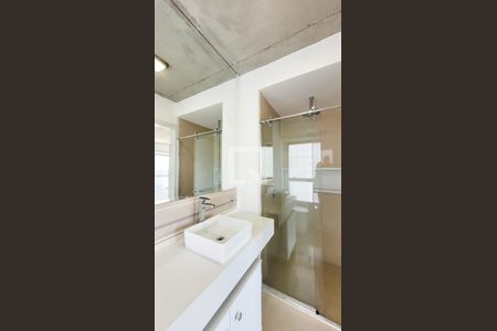 Apartamento à venda com 70m², 1 quarto e 1 vaga Apartamento à venda com 70m², 1 quarto e 1 vagaBanheiro da Suíte