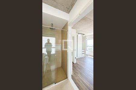 Apartamento à venda com 70m², 1 quarto e 1 vaga Apartamento à venda com 70m², 1 quarto e 1 vagaBanheiro da Suíte