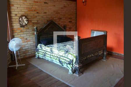 Casa à venda com 4 quartos, 323m² em Itaipu, Niterói