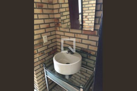 Casa à venda com 4 quartos, 323m² em Itaipu, Niterói