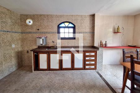 Casa à venda com 276m², 4 quartos e 2 vagasCozinha