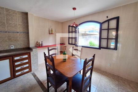 Casa à venda com 276m², 4 quartos e 2 vagasCozinha