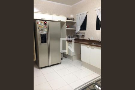 Apartamento à venda com 240m², 4 quartos e 4 vagasFoto 09