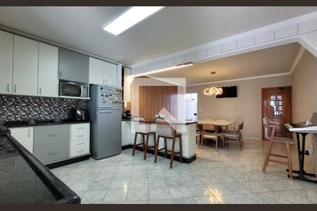 Casa à venda com 366m², 3 quartos e 4 vagasCozinha