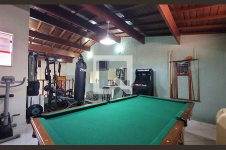 Casa à venda com 366m², 3 quartos e 4 vagasSotão