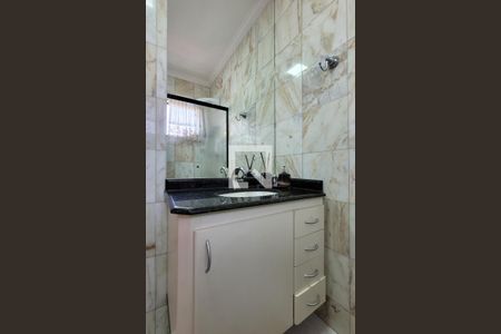 Casa à venda com 366m², 3 quartos e 4 vagasBanheiro da suíte