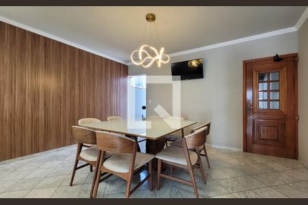 Casa à venda com 366m², 3 quartos e 4 vagasCopa