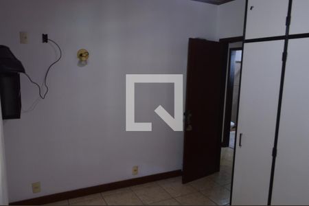 Casa de condomínio para alugar com 690m², 5 quartos e 4 vagasQuarto 3
