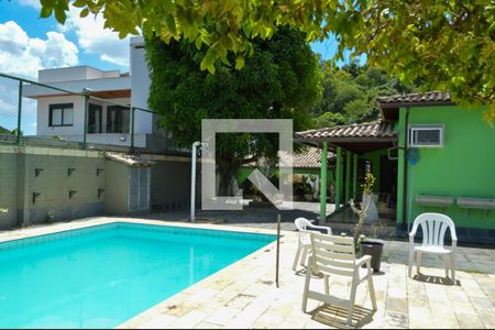 Casa de condomínio para alugar com 690m², 5 quartos e 4 vagasÁrea comum -Piscina