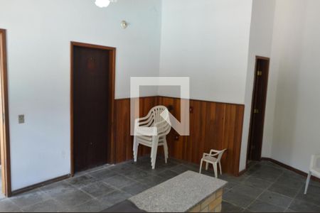 Casa de condomínio para alugar com 690m², 5 quartos e 4 vagasCozinha - Edicula