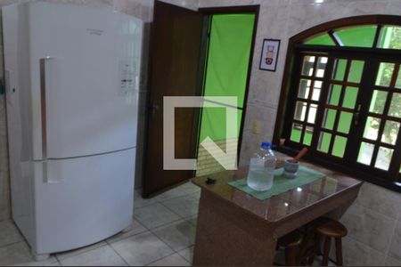 Casa de condomínio para alugar com 690m², 5 quartos e 4 vagasCozinha