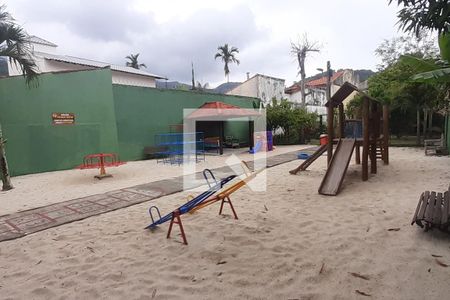 Casa de condomínio para alugar com 690m², 5 quartos e 4 vagasÁrea comum - Playground