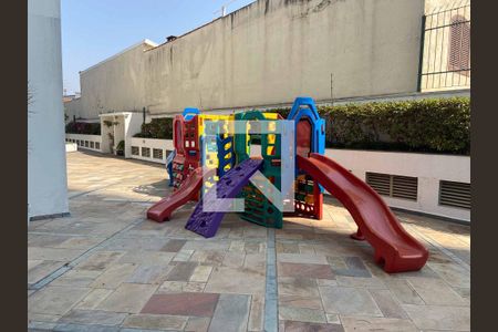 Apartamento para alugar com 134m², 3 quartos e 2 vagas Apartamento para alugar com 134m², 3 quartos e 2 vagasPlayground