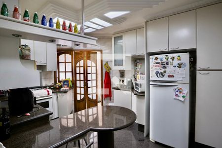 Apartamento para alugar com 134m², 3 quartos e 2 vagas Apartamento para alugar com 134m², 3 quartos e 2 vagasCozinha