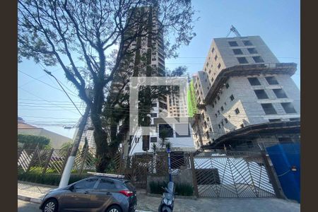 Apartamento para alugar com 134m², 3 quartos e 2 vagas Apartamento para alugar com 134m², 3 quartos e 2 vagasFachada