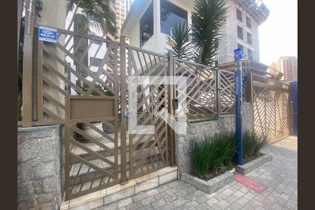 Apartamento para alugar com 134m², 3 quartos e 2 vagas Apartamento para alugar com 134m², 3 quartos e 2 vagasFachada