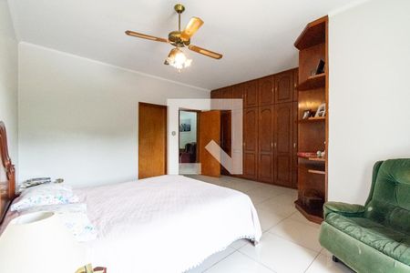 Casa à venda com 455m², 4 quartos e 6 vagas Casa à venda com 455m², 4 quartos e 6 vagasSuíte 1