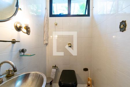 Casa à venda com 455m², 4 quartos e 6 vagas Casa à venda com 455m², 4 quartos e 6 vagasLavabo