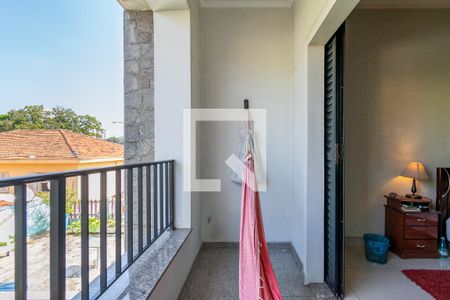 Casa à venda com 455m², 4 quartos e 6 vagas Casa à venda com 455m², 4 quartos e 6 vagasVaranda do Quarto 4