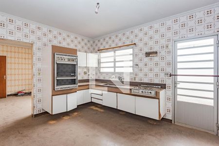 Casa à venda com 361m², 4 quartos e 5 vagasCozinha