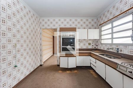 Casa à venda com 361m², 4 quartos e 5 vagasCozinha