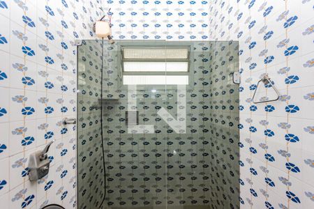 Casa à venda com 361m², 4 quartos e 5 vagasBanheiro da Suíte 1