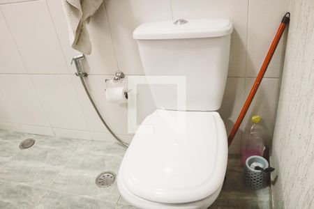 Casa à venda com 120m², 3 quartos e 2 vagas Casa à venda com 120m², 3 quartos e 2 vagasBanheiro