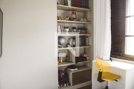 Casa à venda com 120m², 3 quartos e 2 vagas Casa à venda com 120m², 3 quartos e 2 vagasQuarto 3