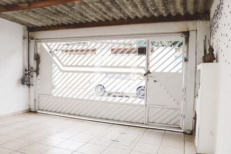 Casa à venda com 120m², 3 quartos e 2 vagas Casa à venda com 120m², 3 quartos e 2 vagasGaragem