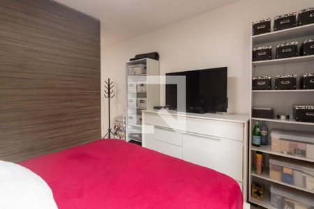 Apartamento à venda com 182m², 4 quartos e 3 vagas Apartamento à venda com 182m², 4 quartos e 3 vagasQuarto Suíte 1