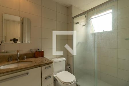 Apartamento à venda com 182m², 4 quartos e 3 vagas Apartamento à venda com 182m², 4 quartos e 3 vagasBanheiro da Suíte 2