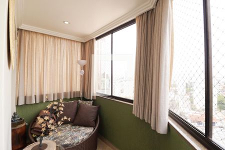 Apartamento à venda com 110m², 3 quartos e 2 vagasSala