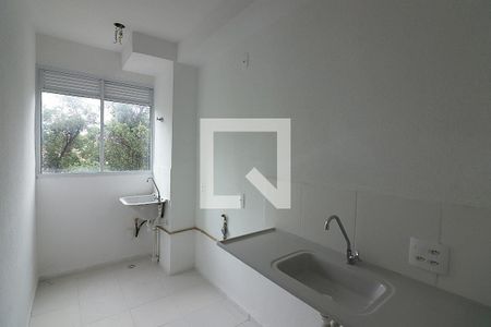 Apartamento para alugar com 46m², 2 quartos e sem vagaCozinha e Área de Serviço