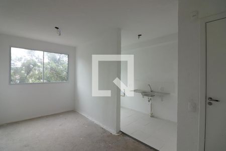 Sala  de apartamento para alugar com 2 quartos, 46m² em Jardim São Savério, São Paulo