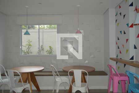 Apartamento à venda com 39m², 2 quartos e sem vagaÁrea comum