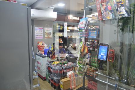 Apartamento à venda com 39m², 2 quartos e sem vagaMini Mercado