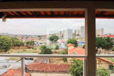 Vista da Suíte de casa para alugar com 4 quartos, 145m² em Planalto, Belo Horizonte