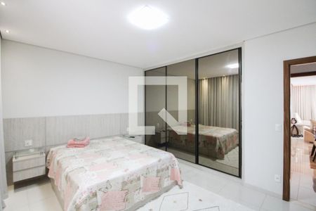 Casa para alugar com 145m², 4 quartos e 1 vaga Casa para alugar com 145m², 4 quartos e 1 vagaSuíte