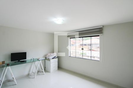 Casa para alugar com 145m², 4 quartos e 1 vaga Casa para alugar com 145m², 4 quartos e 1 vagaQuarto 3