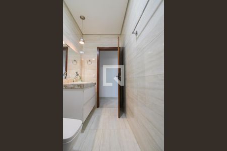 Casa para alugar com 145m², 4 quartos e 1 vaga Casa para alugar com 145m², 4 quartos e 1 vagaBanheiro Social