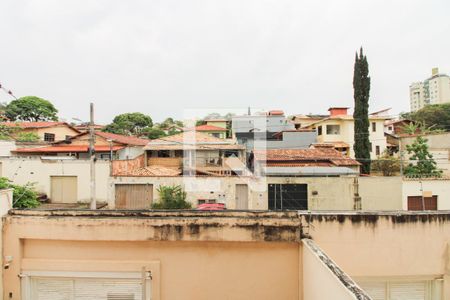 Casa para alugar com 145m², 4 quartos e 1 vaga Casa para alugar com 145m², 4 quartos e 1 vagaVaranda da Sala de TV