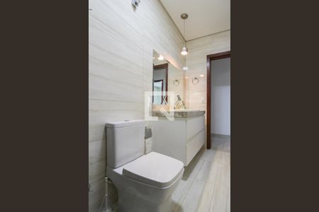 Banheiro Social de casa para alugar com 4 quartos, 145m² em Planalto, Belo Horizonte