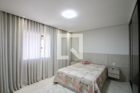 Suíte de casa para alugar com 4 quartos, 145m² em Planalto, Belo Horizonte