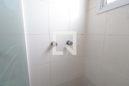 Apartamento à venda com 80m², 3 quartos e 1 vaga Apartamento à venda com 80m², 3 quartos e 1 vagaBanheiro da Suíte 1