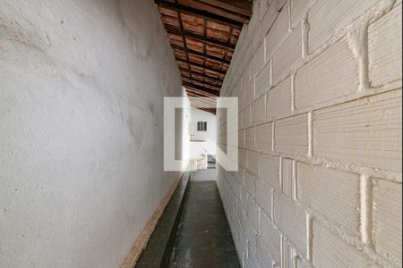 Casa para alugar com 45m², 1 quarto e sem vaga Casa para alugar com 45m², 1 quarto e sem vagaEntrada