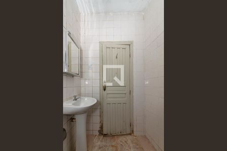 Casa para alugar com 45m², 1 quarto e sem vaga Casa para alugar com 45m², 1 quarto e sem vagaBanheiro