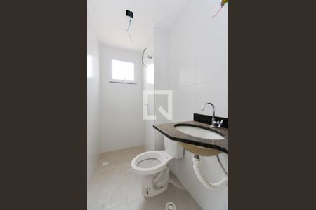 Apartamento à venda com 56m², 2 quartos e 1 vaga Apartamento à venda com 56m², 2 quartos e 1 vagaBanheiro Social